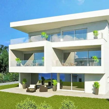 Apartment Vala