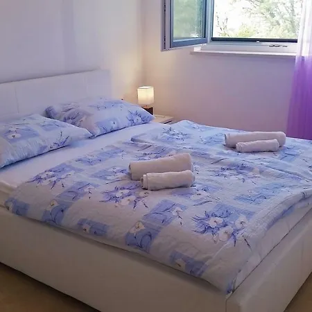 Vala Apartment